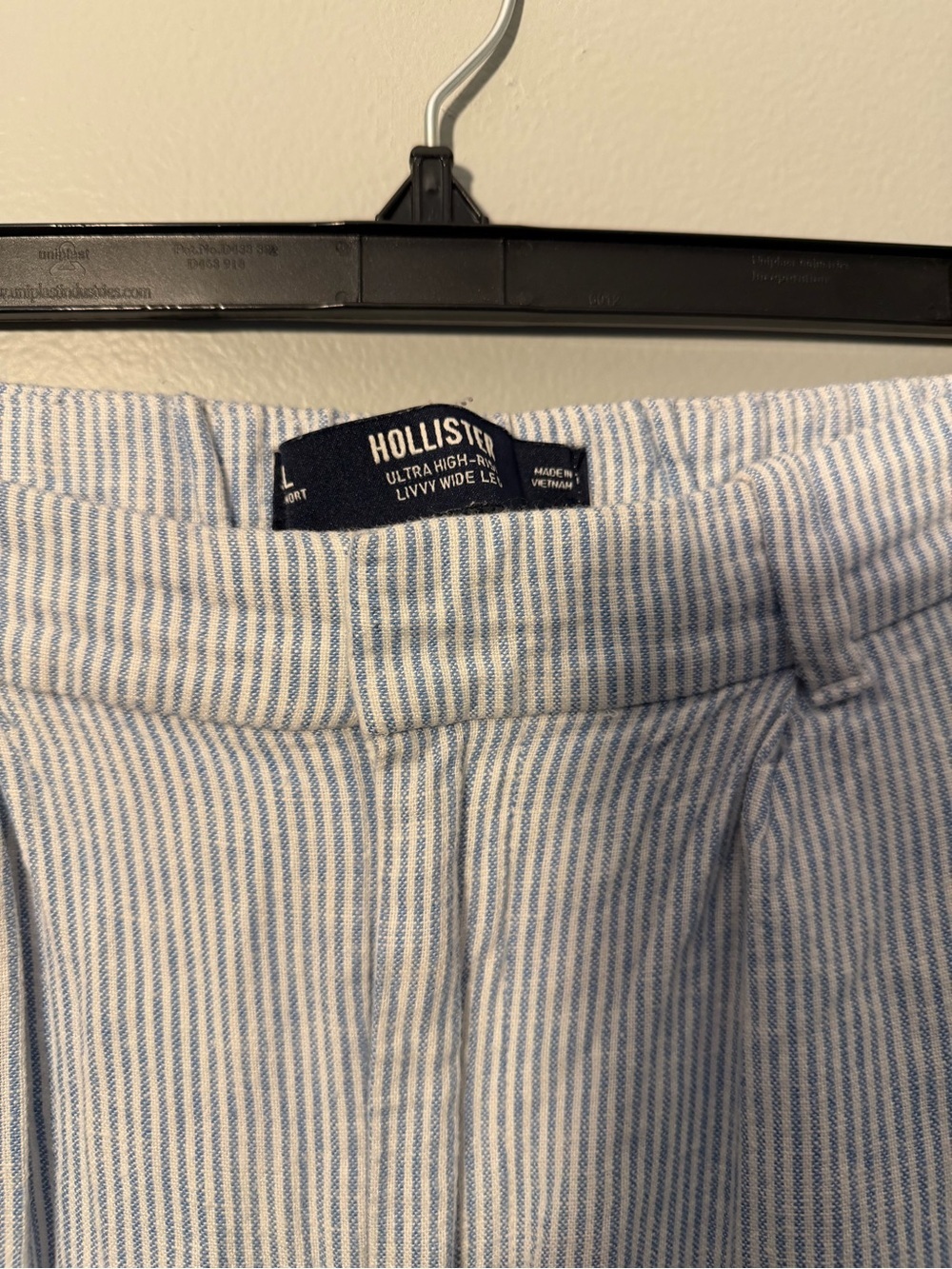 Hollister‎ Light Blue & White Pinstripe Wide Leg Pants
